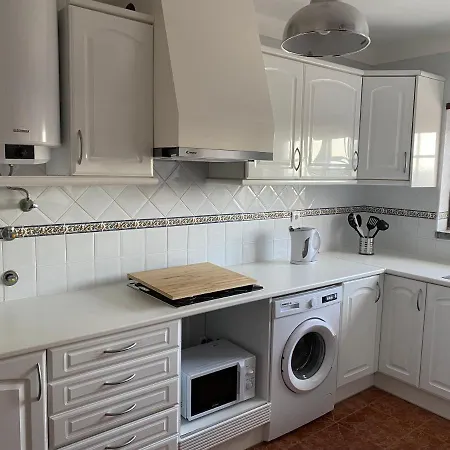 Apartment R5 *