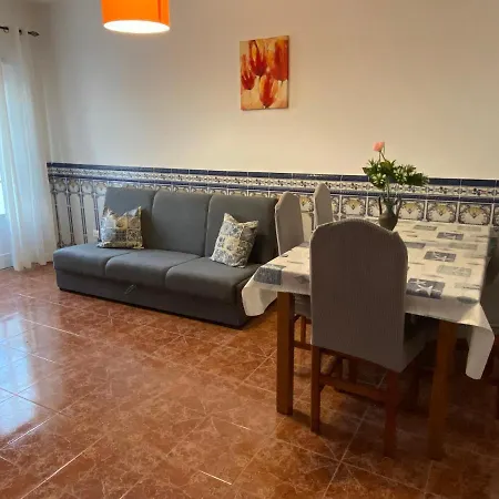 Apartment R5 *